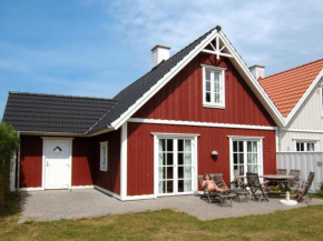 Attractive Holiday Home in Bl vand with Sauna